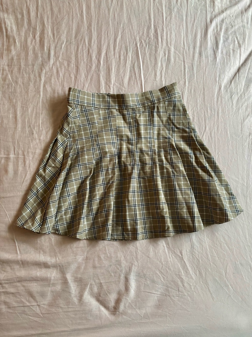 GARAGE Plaid Preppy School Pleated Mini Skirt in Beige Size XS